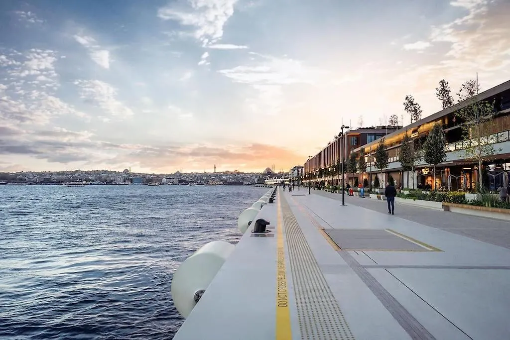 A Million Dollar View In The Heart Of The City Istambul Turquia