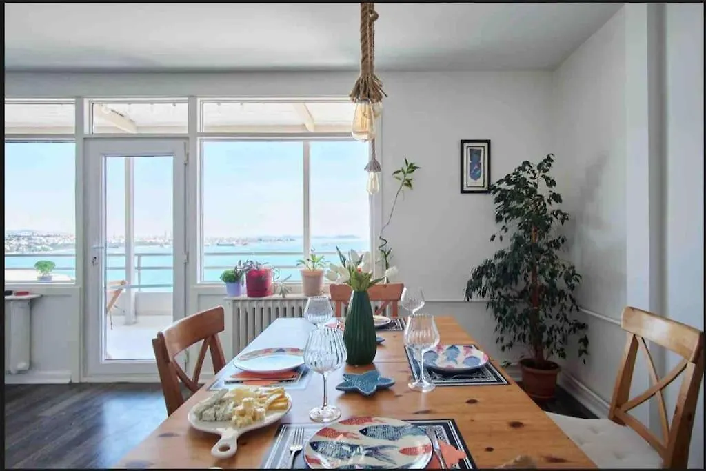 A Million Dollar View In The Heart Of The City Istambul Apartamento