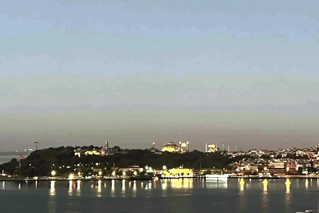 Apartamento A Million Dollar View In The Heart Of The City Istambul